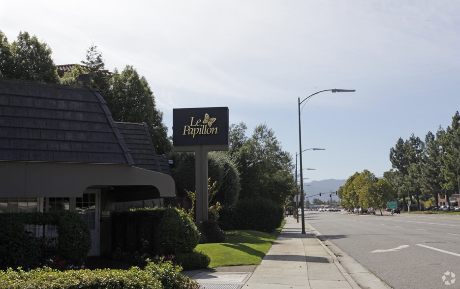 410 Saratoga Ave, San Jose, CA for sale - Building Photo - Image 3 of 8