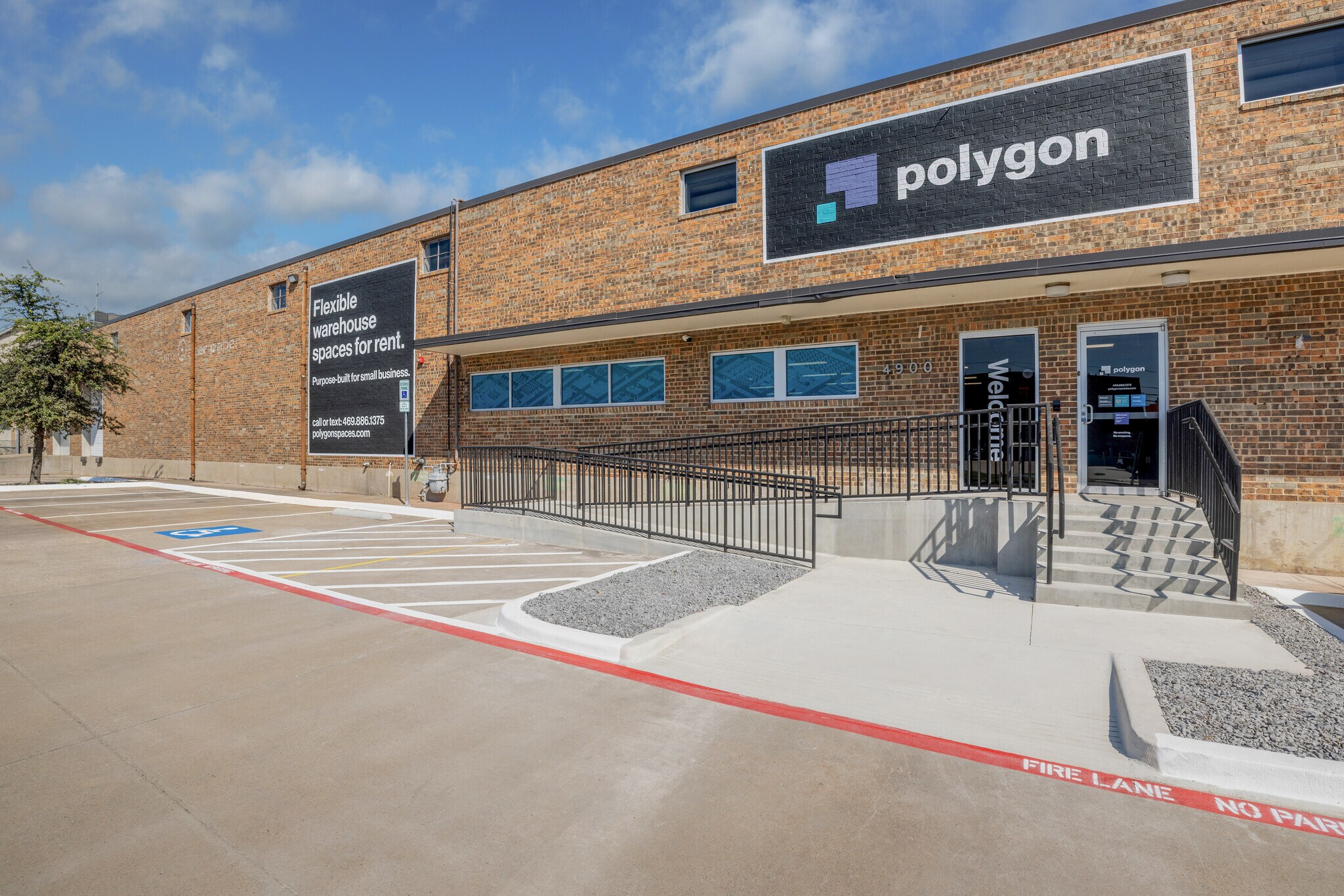 4900 Calvert St, Dallas, TX à louer Photo du bâtiment- Image 1 de 13