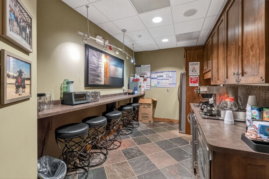 133 River Park Rd, Mooresville, NC à louer - Photo intérieure - Image 3 de 13