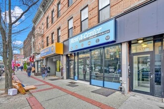 5652 Myrtle Ave, Ridgewood, NY for lease Building Photo- Image 2 of 9