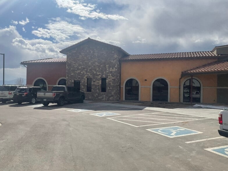 6885 Tutt Blvd, Colorado Springs, CO for lease - Building Photo - Image 2 of 4