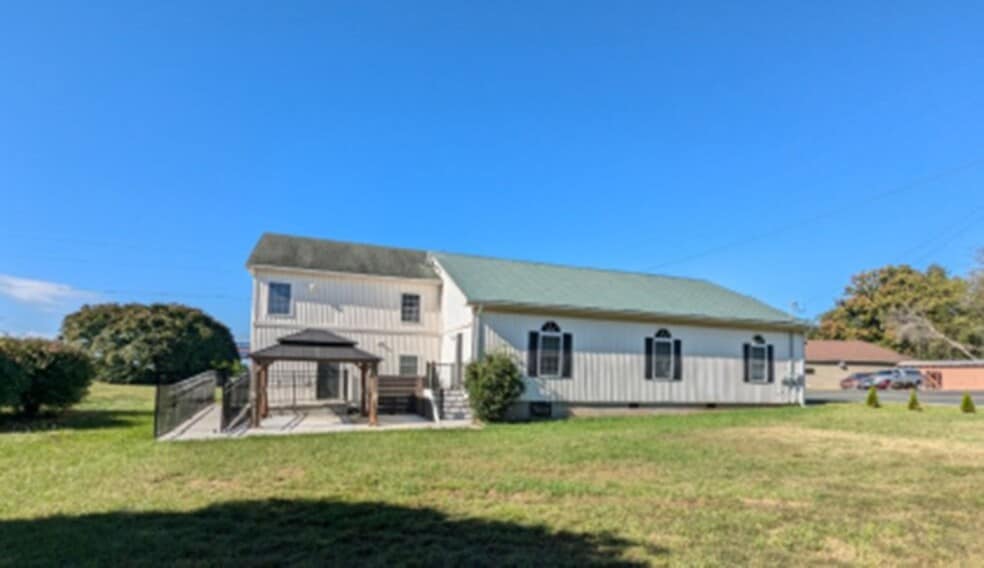 168 Faulconerville Dr, Amherst, VA for sale - Building Photo - Image 3 of 3