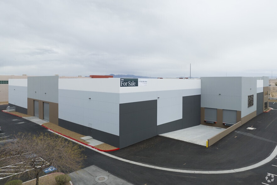 7760 W Teco Ave, Las Vegas, NV for lease - Building Photo - Image 2 of 5