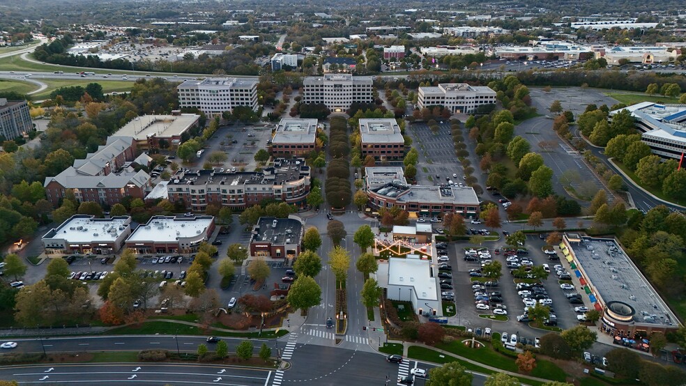 5000 Meridian Blvd, Franklin, TN à louer - Photo du bâtiment - Image 1 de 31