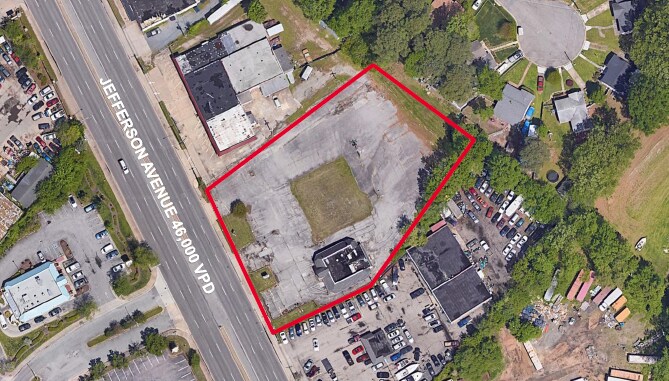 10158 Jefferson Ave, Newport News, VA à vendre Photo du bâtiment- Image 1 de 1