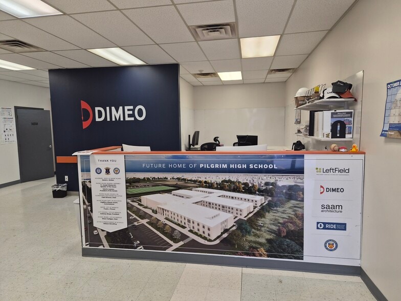 1131 Warwick Ave, Warwick, RI for sale - Building Photo - Image 3 of 8