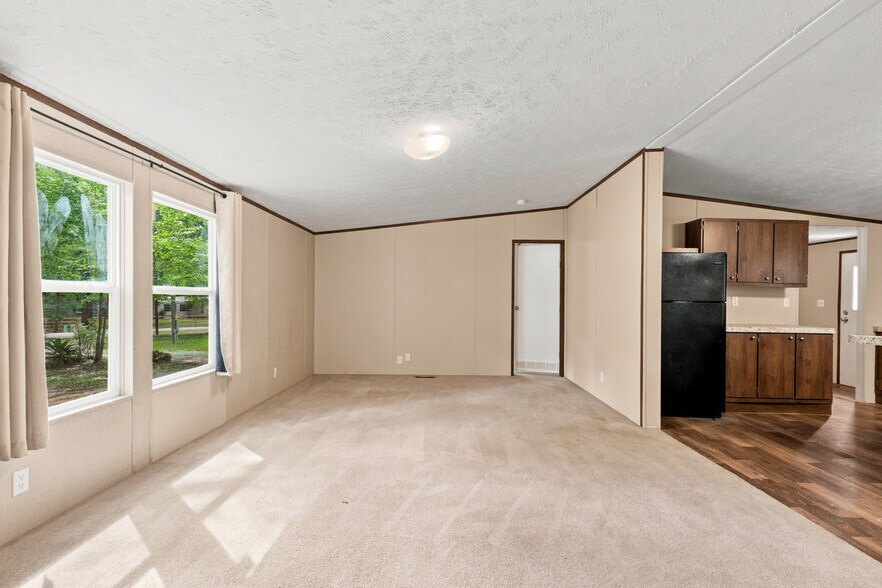 7362 Washington Ave, Montgomery, TX for sale - Building Photo - Image 3 of 37