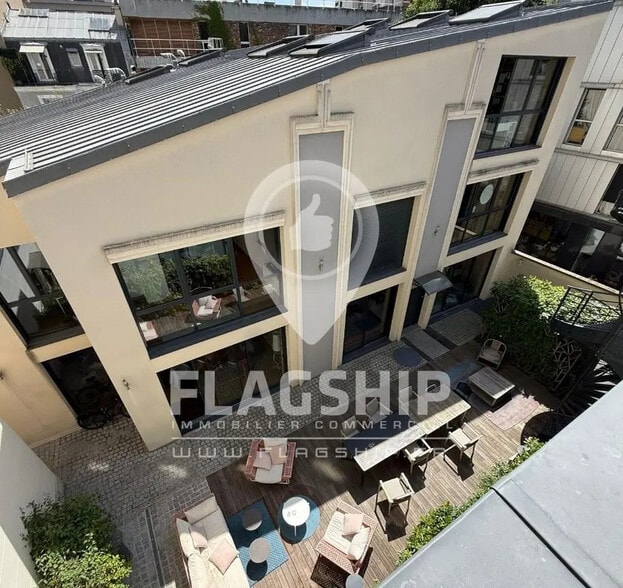 Retail in Paris for lease - Building Photo - Image 3 of 10