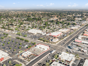 2001 S Mooney Blvd, Visalia, CA - Aérien  Vue de la carte