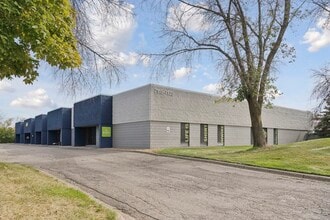 7115-7133 Washington Ave S, Edina, MN for lease Building Photo- Image 2 of 11