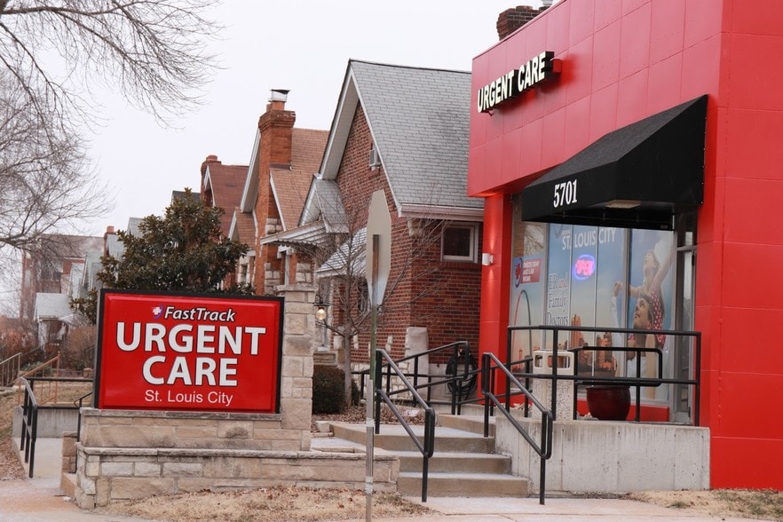 5701 Chippewa St, Saint Louis, MO for lease - Primary Photo - Image 2 of 8