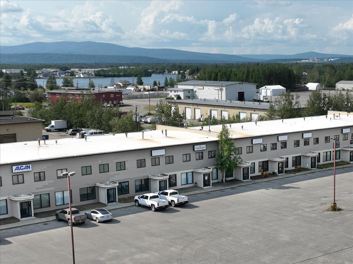 201 Old Steese Hwy, Fairbanks, AK à louer Photo du bâtiment- Image 1 de 11