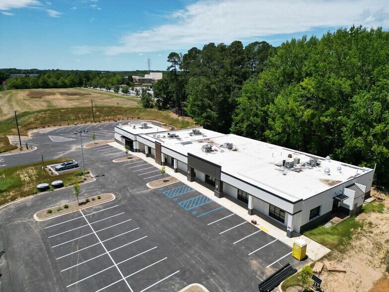 2600 E Main St, Spartanburg, SC à louer - Photo du bâtiment - Image 3 de 6
