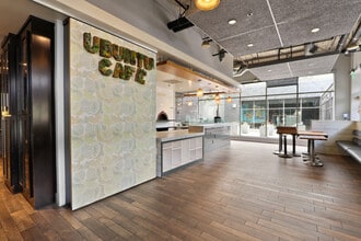 210 E 3rd St, Long Beach, CA à louer Photo intérieure- Image 2 de 14