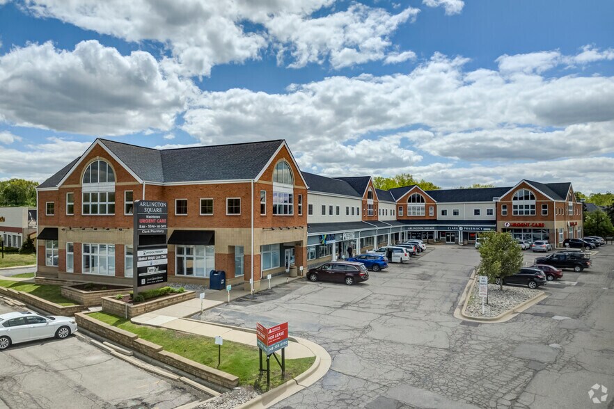 3280-3300 Washtenaw Ave, Ann Arbor, MI à louer - Photo du bâtiment - Image 2 de 10