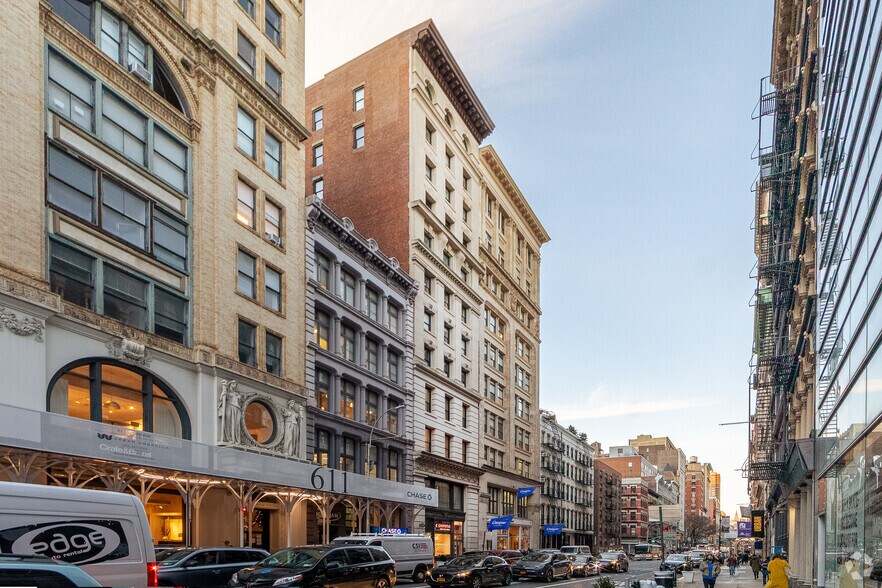 625 Broadway, New York, NY for lease - Building Photo - Image 2 of 2
