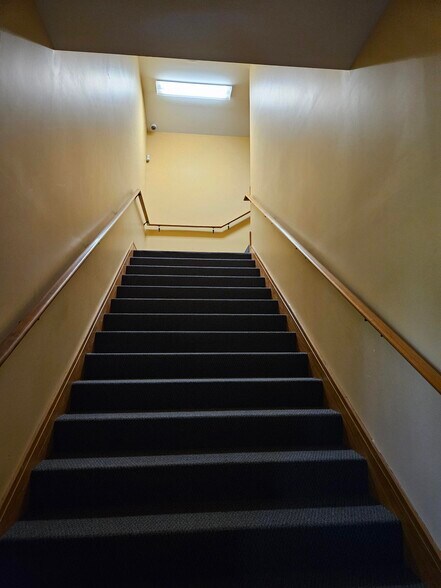 2459 Emerald Pl, Greenville, NC à vendre - Photo du bâtiment - Image 3 de 52