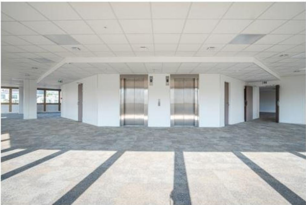 Office in Levallois-Perret for lease Interior Photo- Image 1 of 8