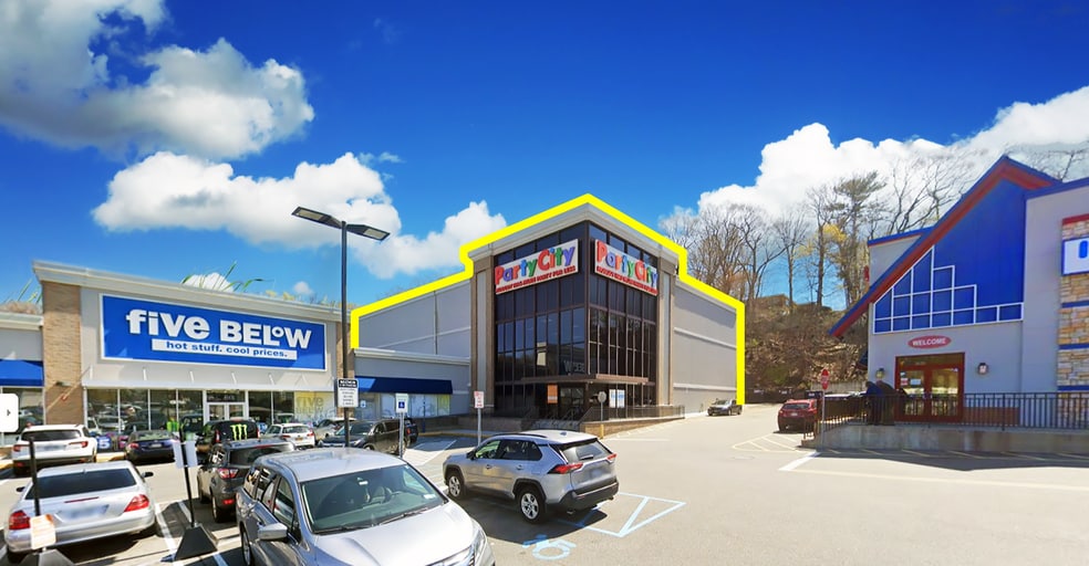 2550 Central Park Ave, Yonkers, NY for lease - Building Photo - Image 3 of 6