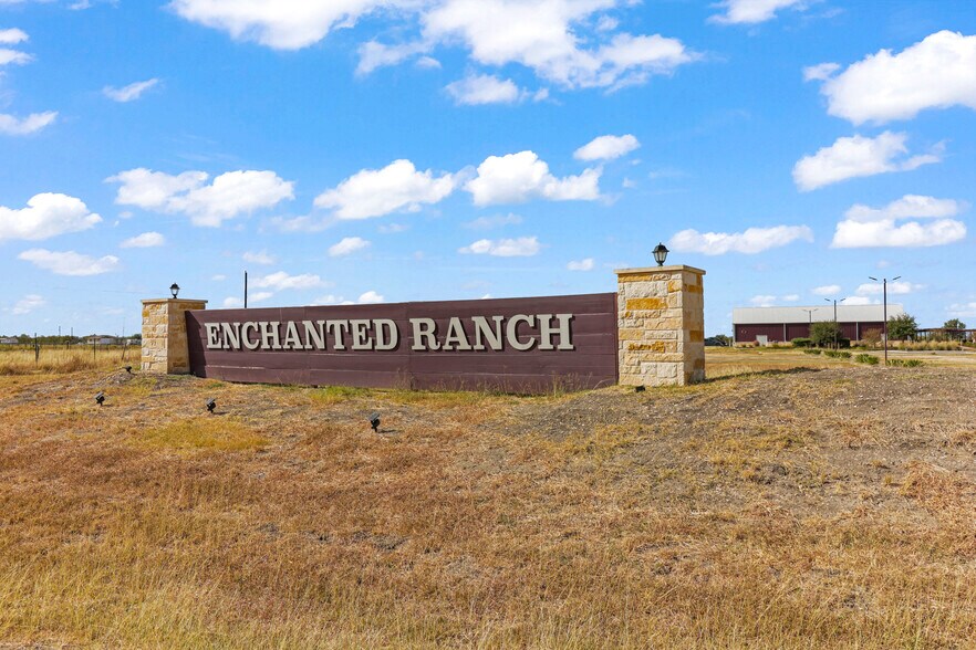 1300 Scull Rd, San Marcos, TX for sale - Building Photo - Image 1 of 44