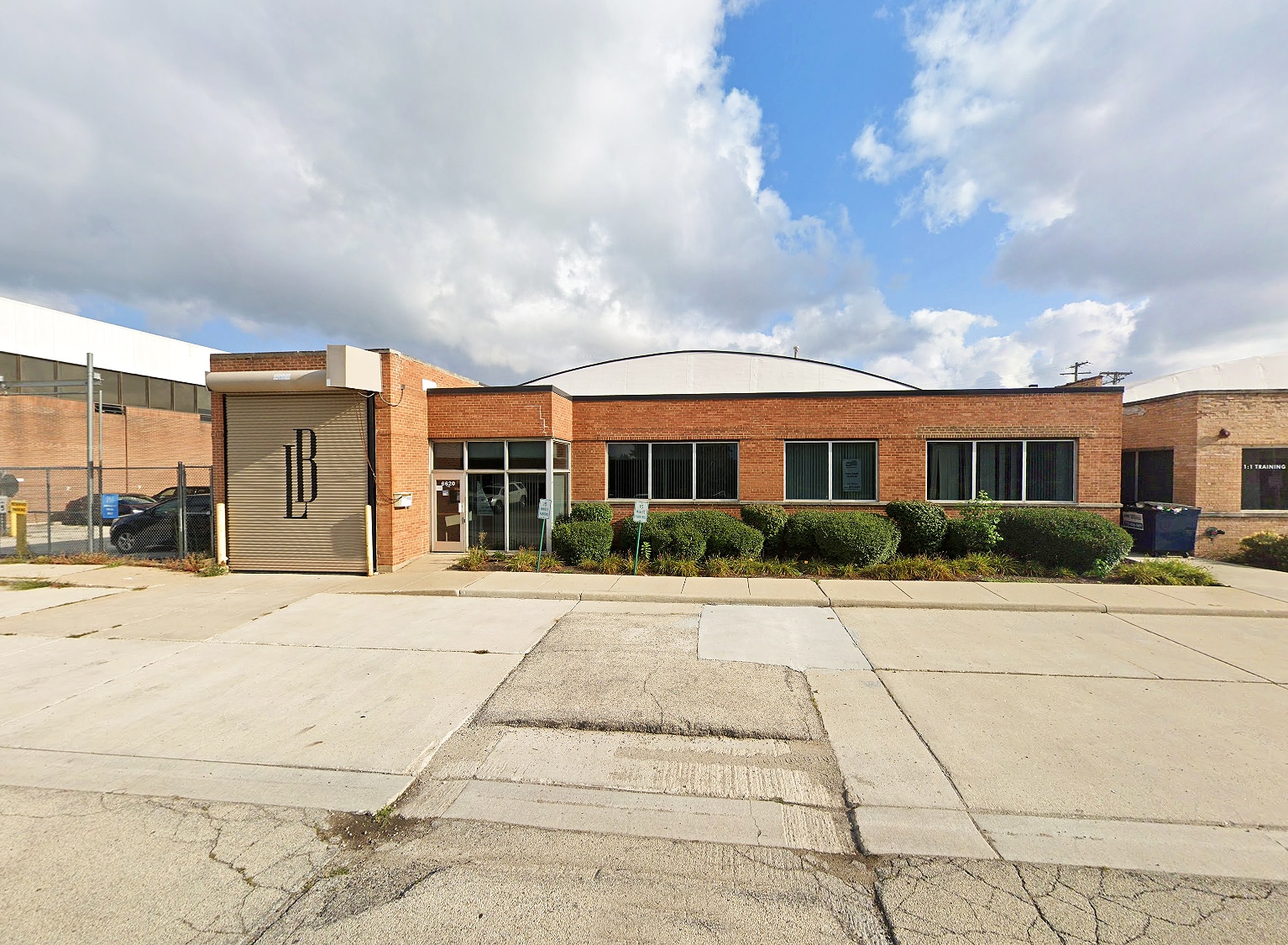 6620 W Dakin St, Chicago, IL for lease Interior Photo- Image 1 of 3