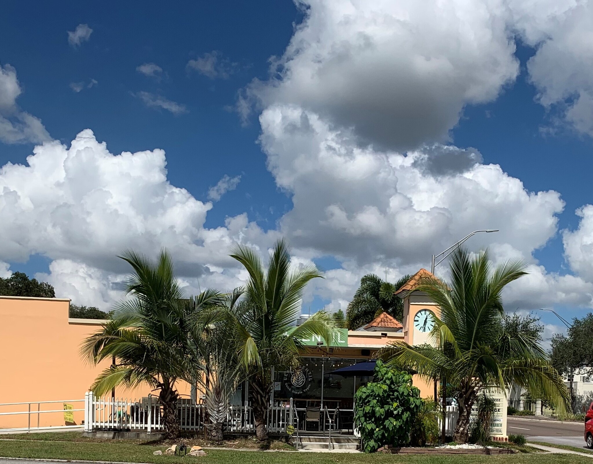 2801-2815 N Tamiami Trl, Sarasota, FL for lease Building Photo- Image 1 of 1