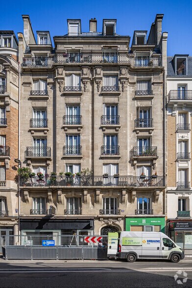 362 Rue De Vaugirard, Paris à vendre - Photo du bâtiment - Image 2 de 4