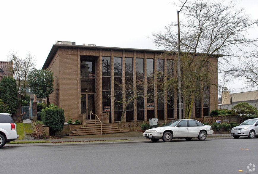 1712 Pacific Ave, Everett, WA for lease - Building Photo - Image 3 of 6