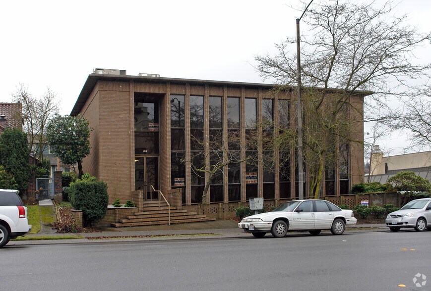 1712 Pacific Ave, Everett, WA à louer - Photo du bâtiment - Image 3 de 6