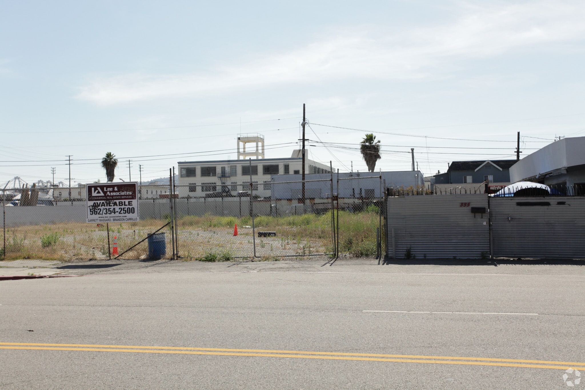 331-333 N Avalon Blvd, Wilmington, CA for lease Primary Photo- Image 1 of 4