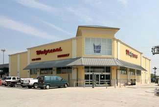 Plus de détails pour 8800 Richmond Ave, Houston, TX - Commerce de détail à vendre