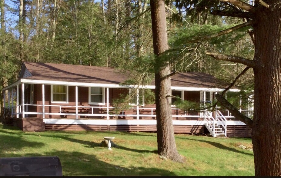238 Lakeview Drive Rd, Highland Lake, NY à vendre - Photo du bâtiment - Image 3 de 7