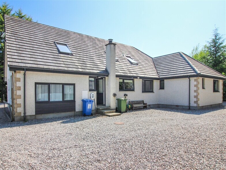 Kilmore Farmhouse Guesthouse, Drumnadrochit à vendre - Photo du bâtiment - Image 2 de 29