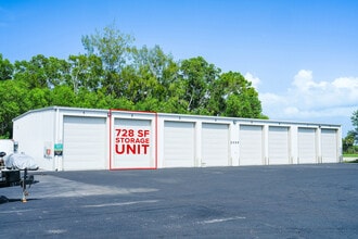 2585-2605 SE Federal Hwy, Stuart, FL for sale Interior Photo- Image 1 of 3