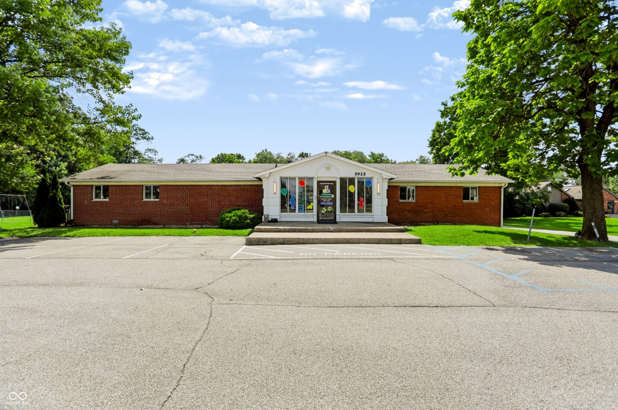 5925 Kentucky Ave, Indianapolis, IN à vendre Photo du bâtiment- Image 1 de 32