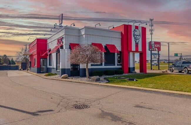 Plus de détails pour 10018 Lapeer Rd, Davison, MI - Commerce de détail à vendre