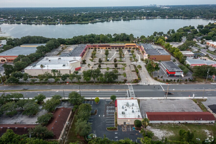 1140 E Altamonte Dr, Altamonte Springs, FL à louer - Aérien - Image 1 de 1