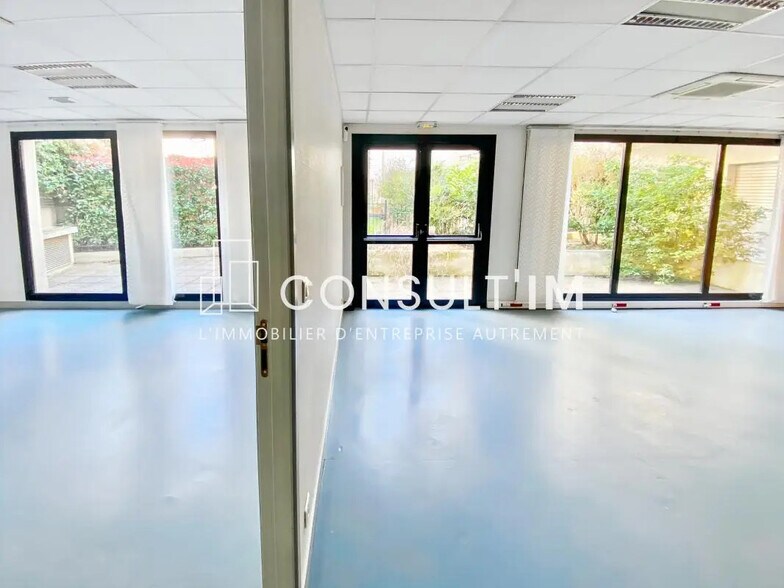 Office in Boulogne-Billancourt for sale - Building Photo - Image 2 of 9