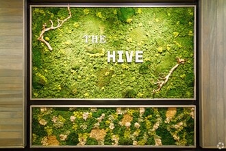 2722 E Michigan Ave, Lansing, MI for lease Lobby- Image 2 of 7