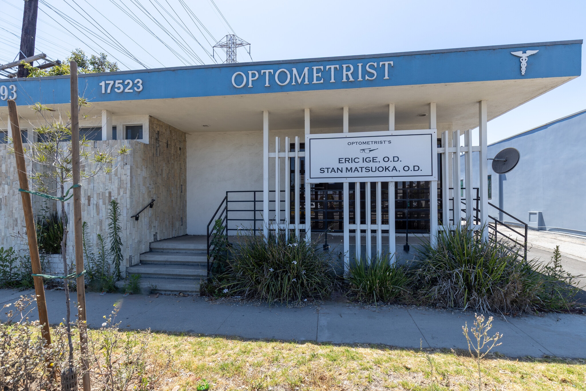 17523 Crenshaw Blvd, Torrance, CA for sale Primary Photo- Image 1 of 6