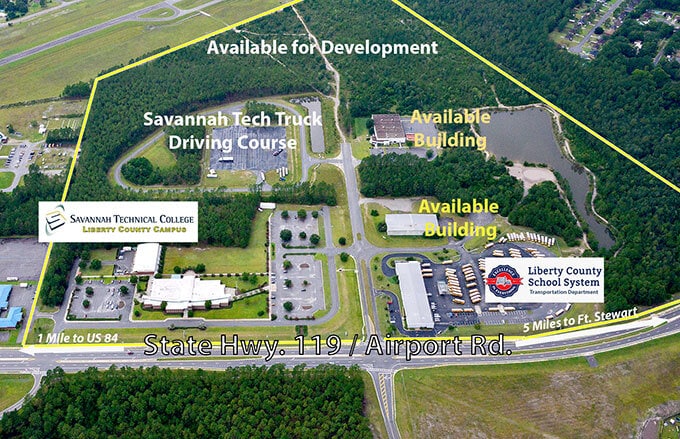 Airport Rd, Hinesville, GA for lease - Building Photo - Image 1 of 2