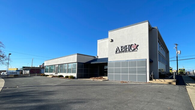 More details for 667 Union Blvd, Allentown, PA - Office for Lease