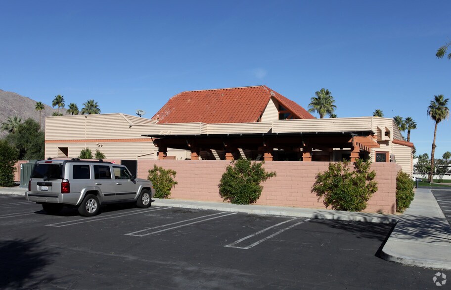 1201 E Palm Canyon Dr, Palm Springs, CA for sale - Building Photo - Image 2 of 9
