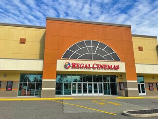 Plus de détails pour 565-605 Portion Rd, Ronkonkoma, NY - Commerce de détail à louer