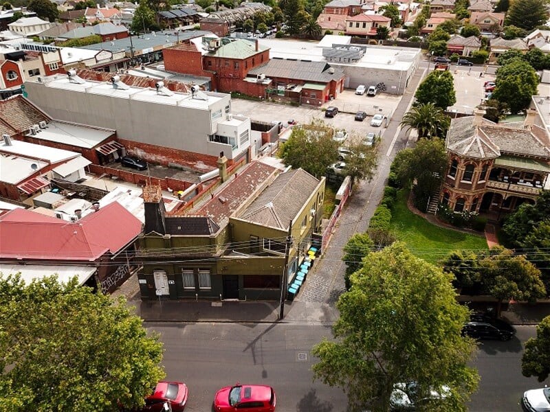 15 Norwood Cres, Moonee Ponds for lease Primary Photo- Image 1 of 2