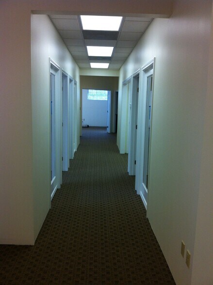 205B Terrace Ave, Huntington, WV à vendre - Photo intérieure - Image 3 de 14