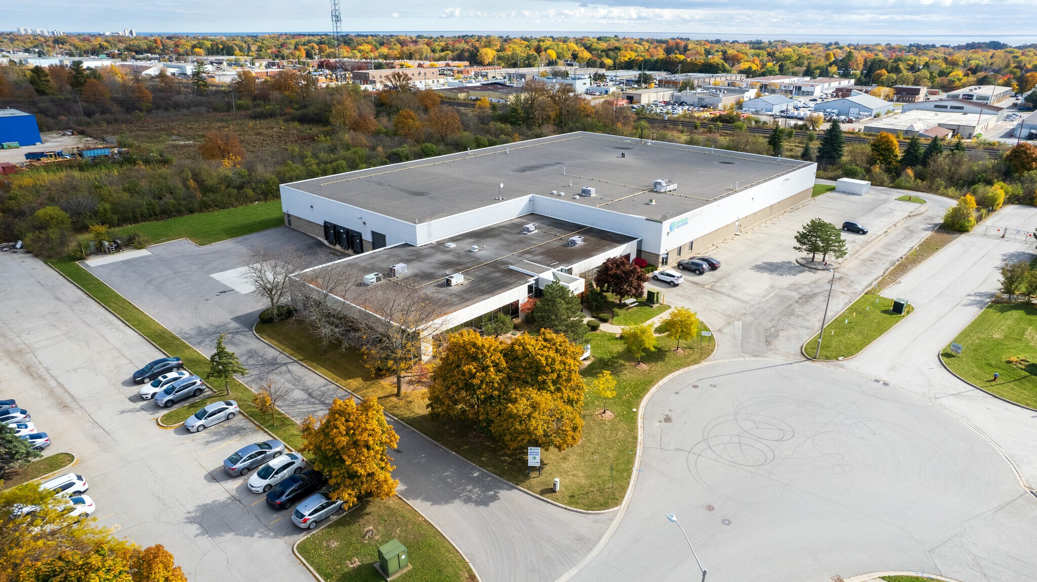 851 Progress Ct, Oakville, ON for sale Building Photo- Image 1 of 1