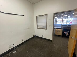 230 Bay St, Staten Island, NY à louer Photo intérieure- Image 1 de 10