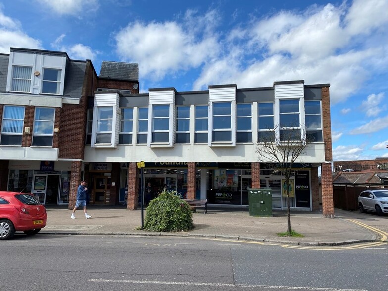 117-127 High St, Billericay for lease - Building Photo - Image 1 of 1