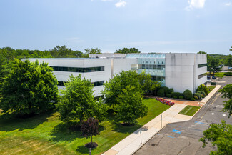 Plus de détails pour 2 Industrial Way W, Eatontown, NJ - Cotravail à louer